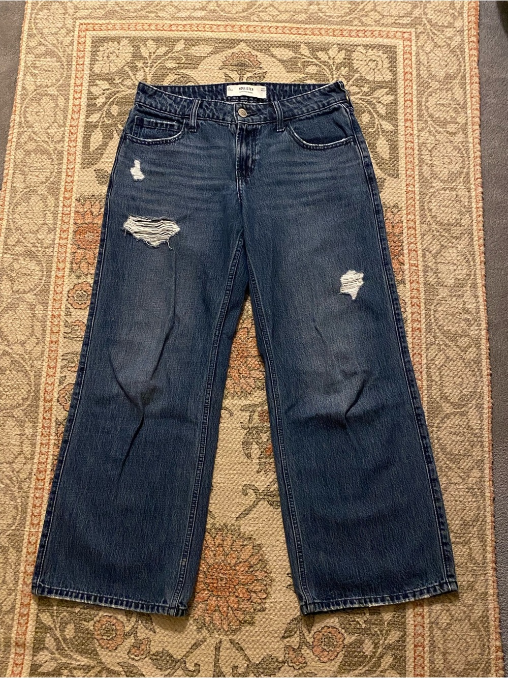 Hollister Low Rise Baggy Jeans w27 Short inseam